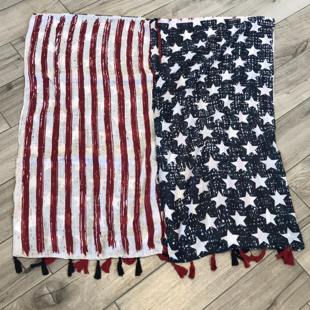 American Flag Red/White/Blue Kimono - Picture 8 of 17